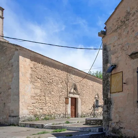 Argoulides Traditional Appartments Apartment
