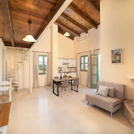 Argoulides Traditional Appartments דירה *