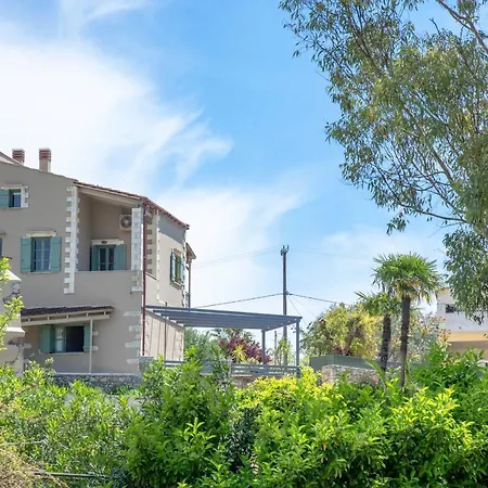 Argoulides Traditional Appartments חאניה